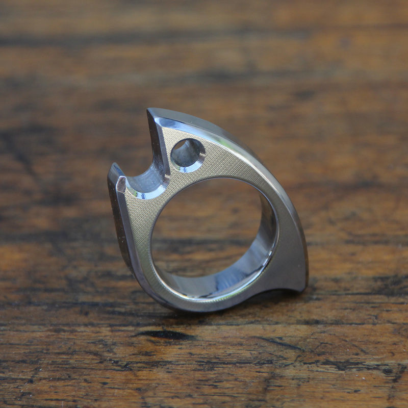 Bottle Opener Keyring - Outdoor Tragbare EDC Multifunktionale Kleine Fisch